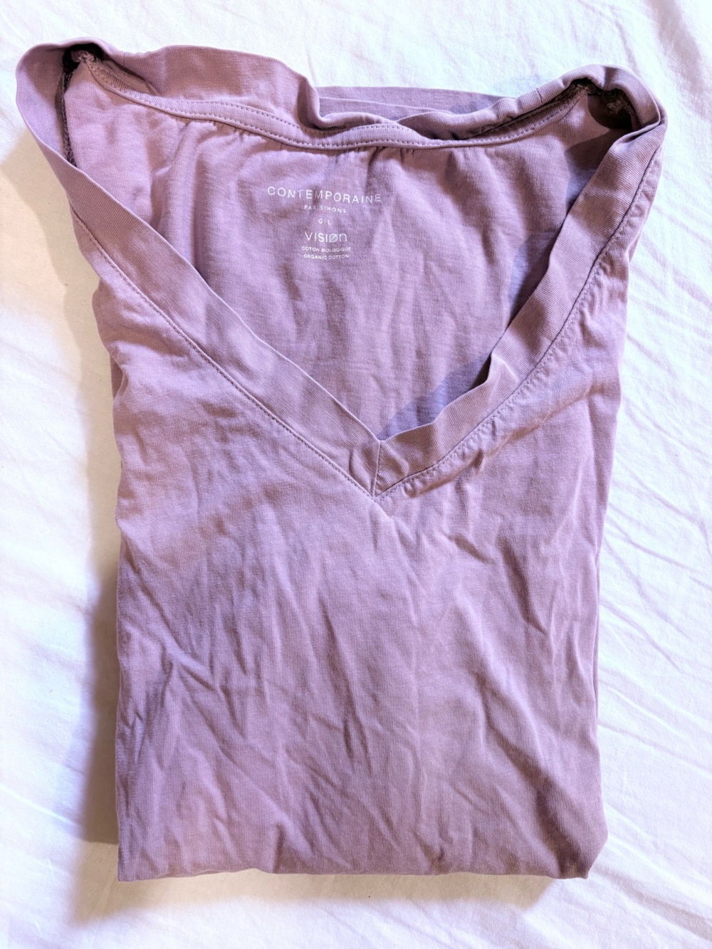 Women's V-Neck Top in Dusty Lavender